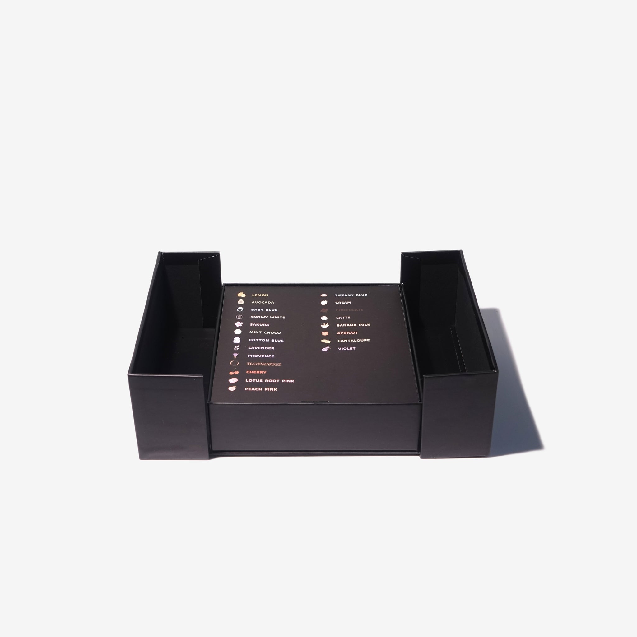 Aevan Epoch|Premium Handcrafted Ceramic Pet Bowl – Black & Gold Glossy