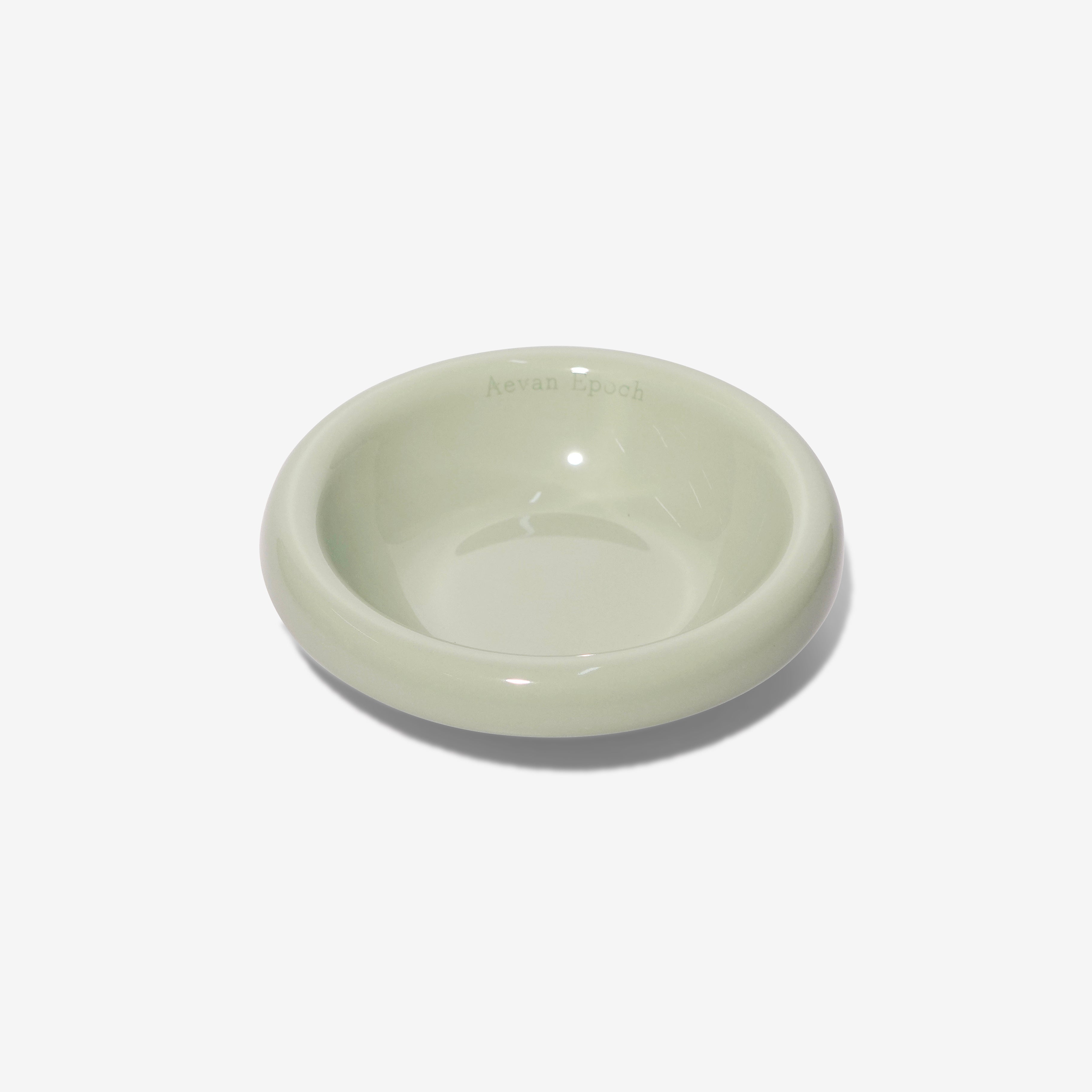 Aevan Epoch｜Premium Handcrafted Ceramic Pet Bowl – Avocado Glossy