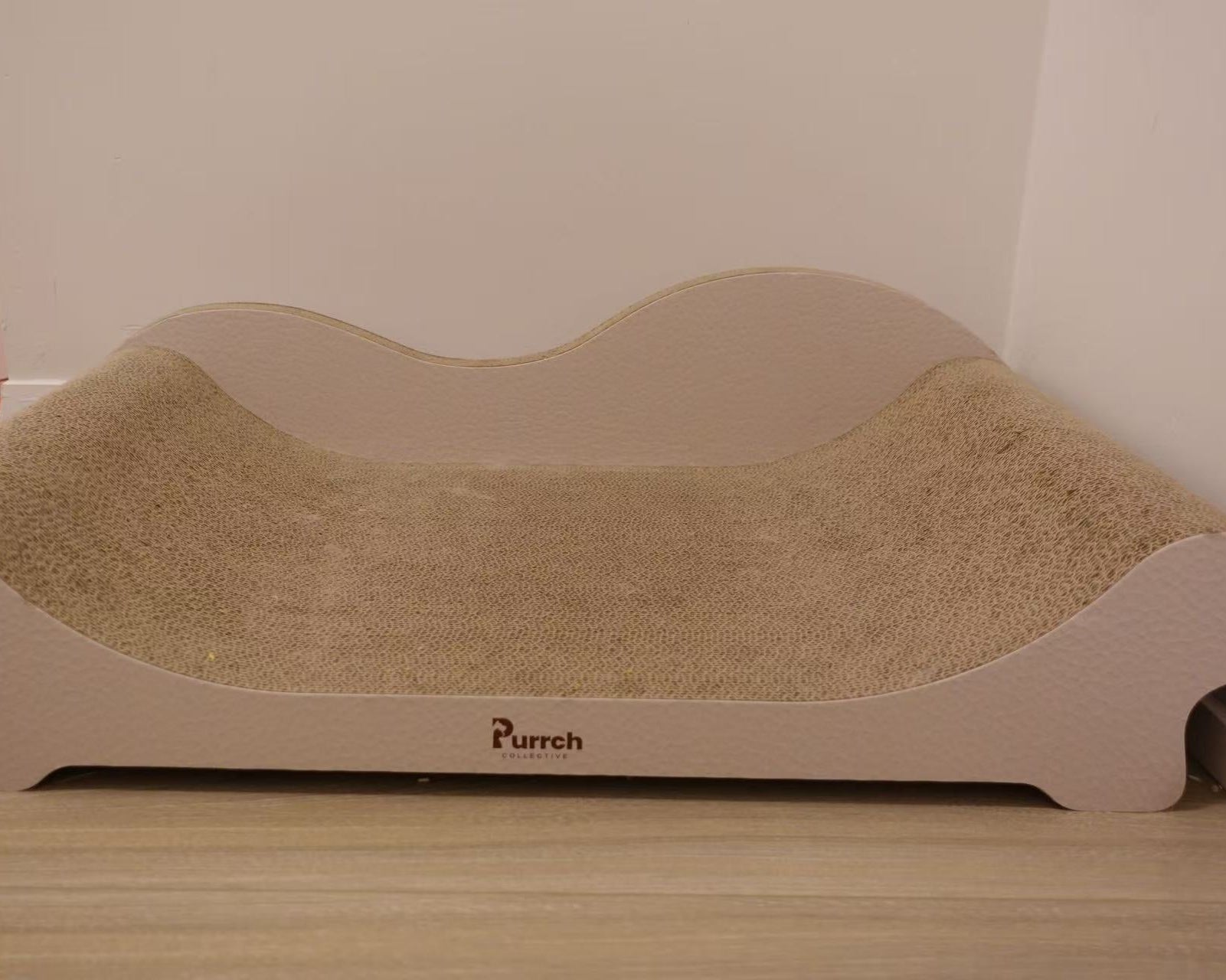 Purrch Collective｜Infinity Ergonomic Cat Scratcher – Sofa
